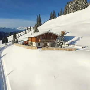 Alpine Deluxe Wallegg-lodge - In-ski Out Chalet Saalbach-Hinterglemm